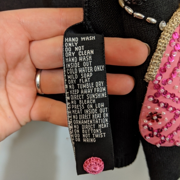 Michael Simon pink beaded lipstick black cardigan - Picture 6 of 11